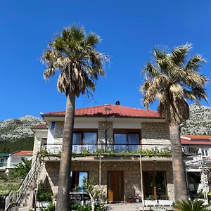 rezervirajte ovdje
